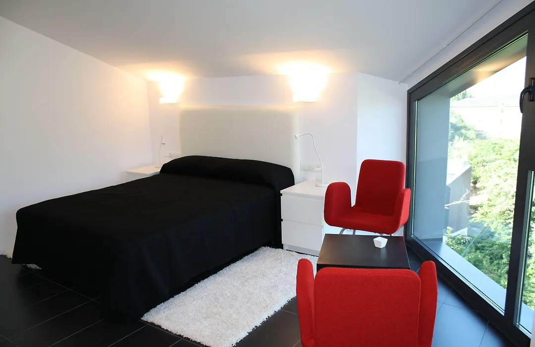 Hostal Tres Campanas-1