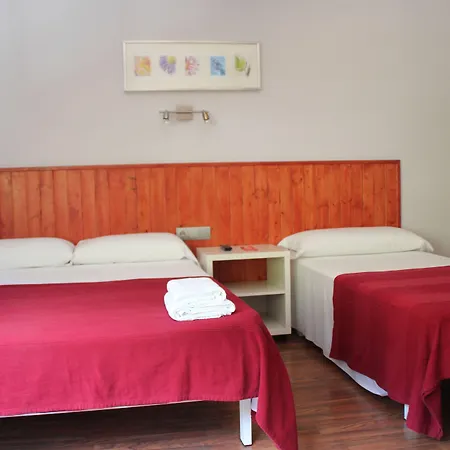Hostal Cruce-2